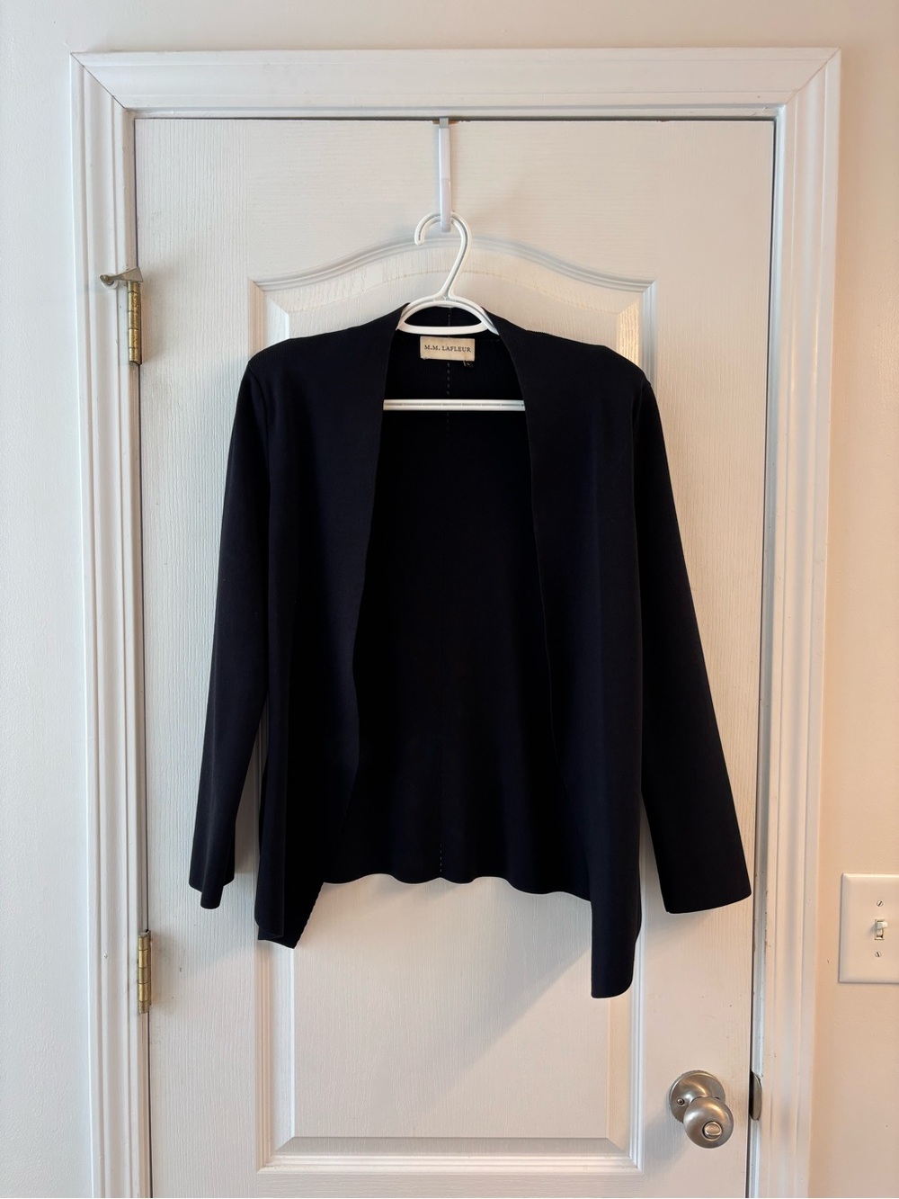 MM Lafleur Black Woolf Jardigan sz L